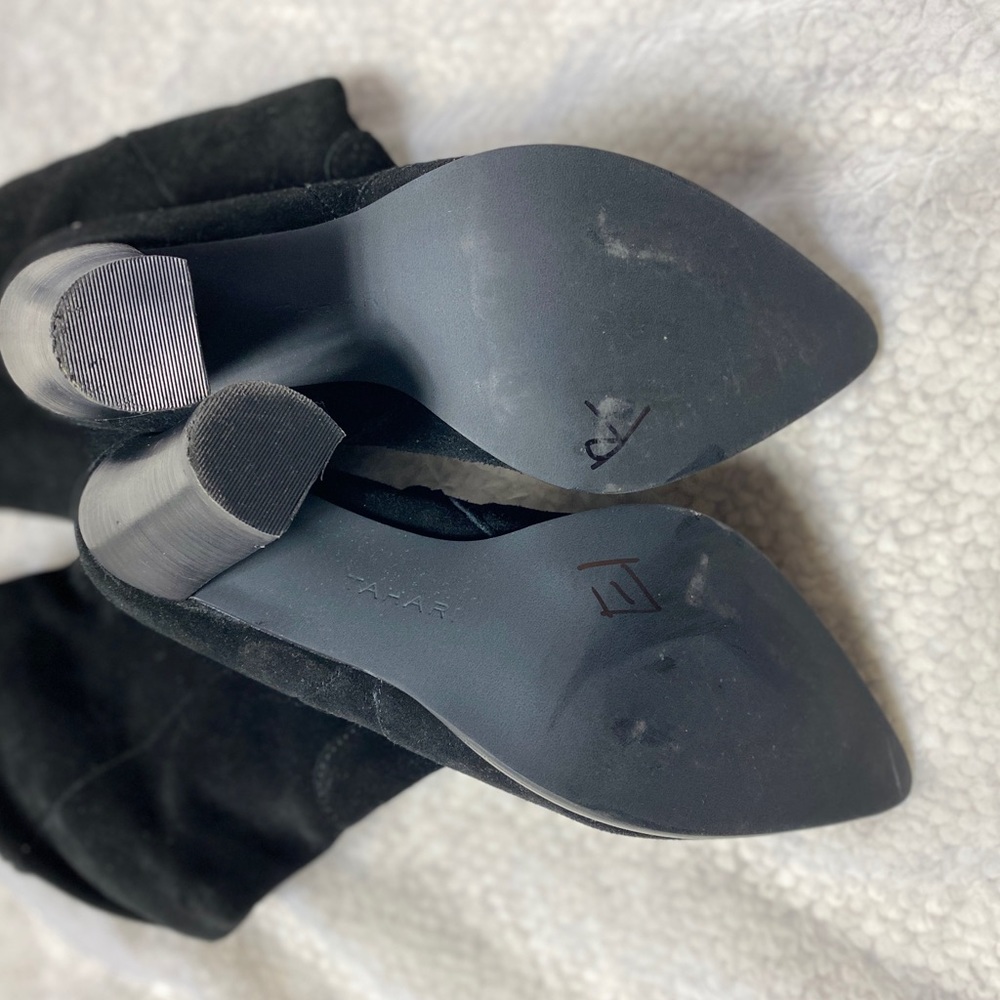 Tahari Black Suede Heeled Boots Never Worn - Picture 5 of 11